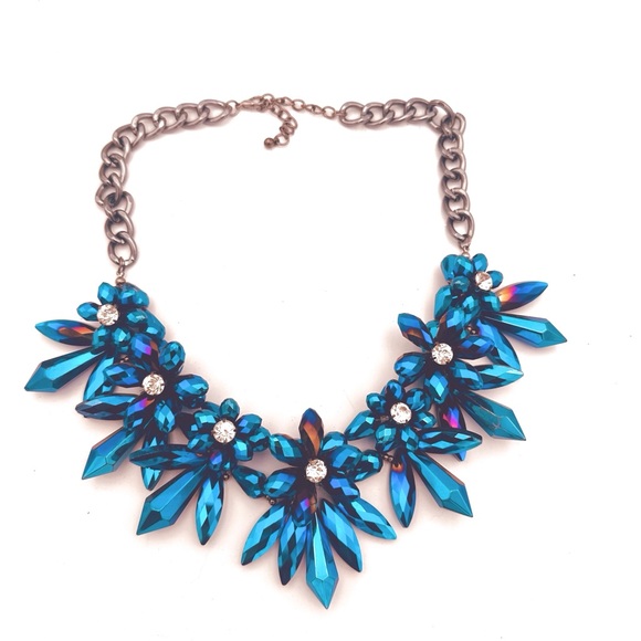 Park Lane Masterpiece Statement Necklace - Picture 2 of 12